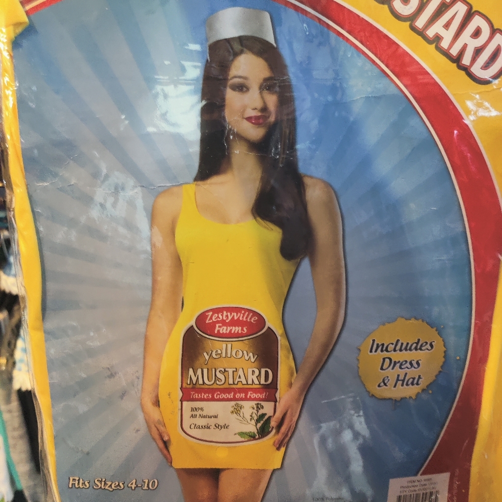 Mustard costume